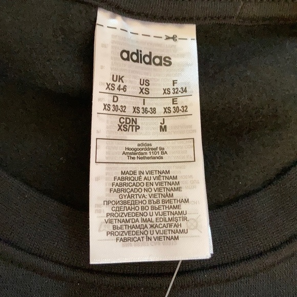 BNWT adidas pullover sweatshirt - Picture 5 of 9
